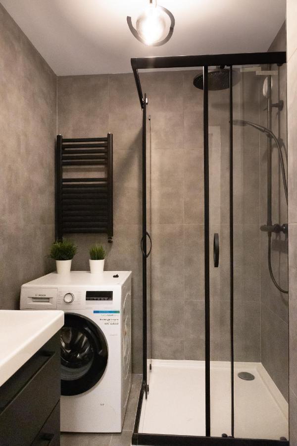 Clicktheflat Conrada Apart Rooms Warsaw Exterior photo